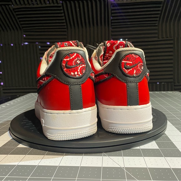 Custom Nike AF1 Low Red bandanna edition - Picture 3 of 5
